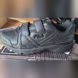 Fila Men's Black Velcro Sneakers